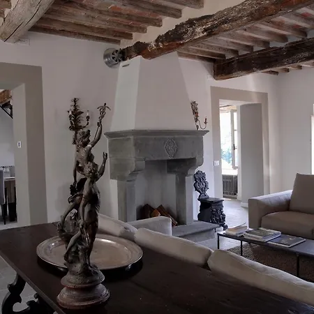 Alojamento de Acomodação e Pequeno-almoço Palazzo Giusti Pescaglia